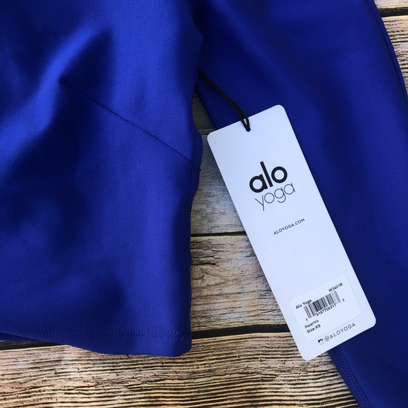 NWT Alo Yoga Archer Fitted Long Sleeve Top - Picture 3 of 7